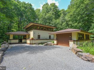 1585 Legeer Rd, Bittinger, MD 21522