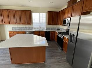 2346 S Rock Creek Dr, Los Banos, CA