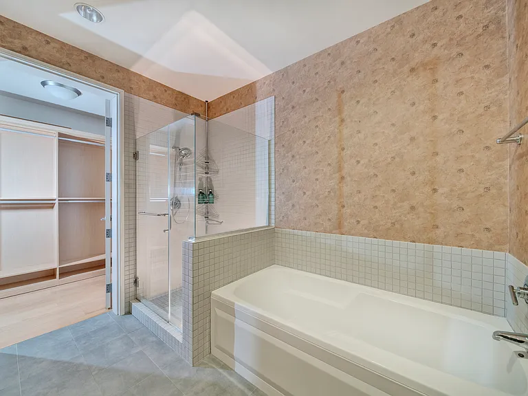 801 S Grand Ave #1760 — Photo 5