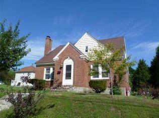 1229 Tyler St, Pittsfield, MA 01201