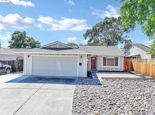 7 Marlin Dr, Pittsburg, CA 94565