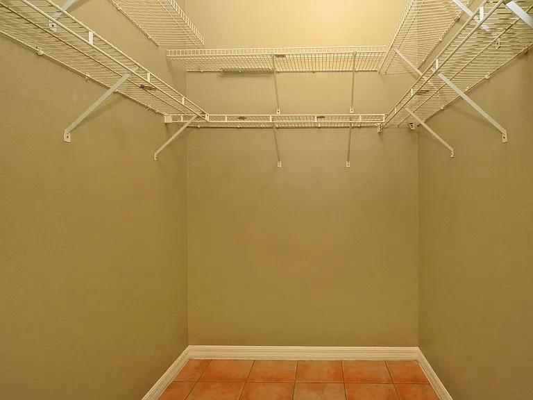 200 Ocean Ridge Dr — Photo 13