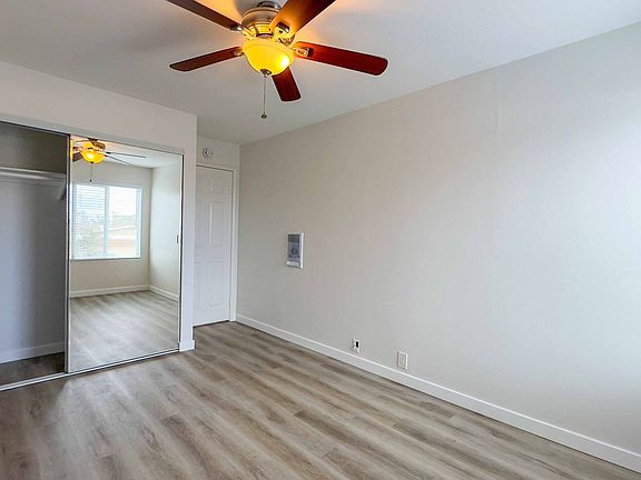 4th image of 4526-3B Illinois St