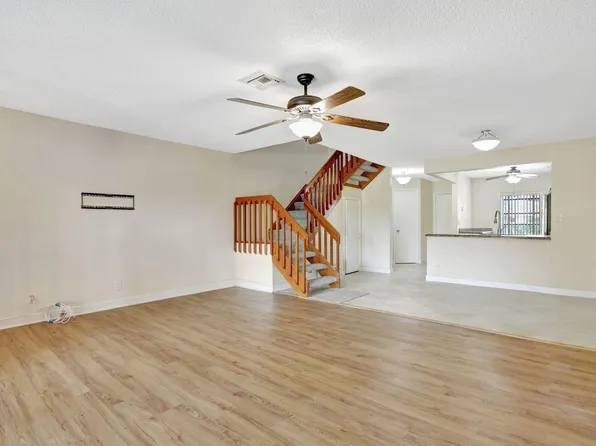 3341 Carambola Circle #2415, Coconut Creek, FL 33066