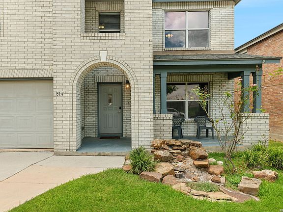 4th image of 814 BUTLER PT