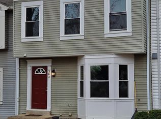 382 Falmouth St, Warrenton, VA 20186