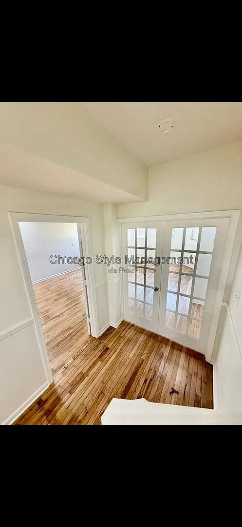 7831 S Colfax Ave — Photo 2