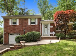 63 Hazelwood Ave, Livingston, NJ 07039