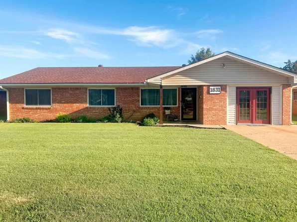 1831 Maple St, Alva, OK 73717