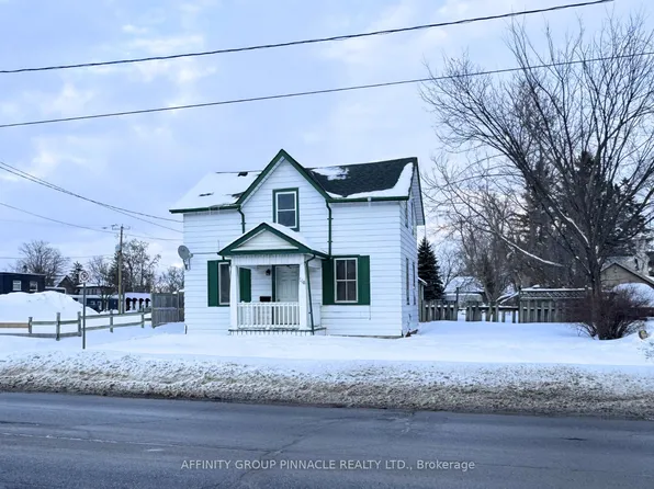 118 Lindsay St S, Kawartha Lakes, ON K9V 2M7