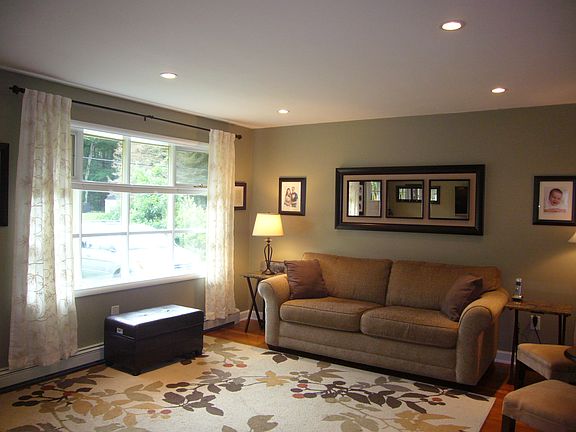 2nd image of 393 Woodland Dr