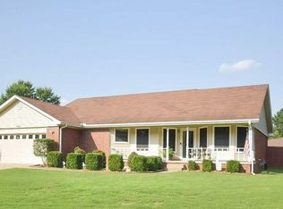 408 Stratford Ct, Jacksonville, AR 72076