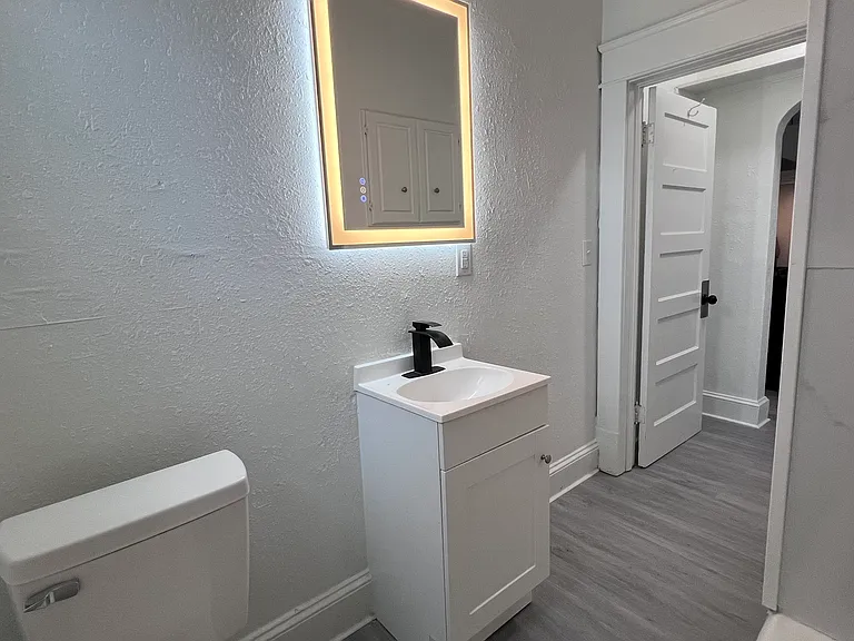 1707 Holladay St #7 — Photo 7