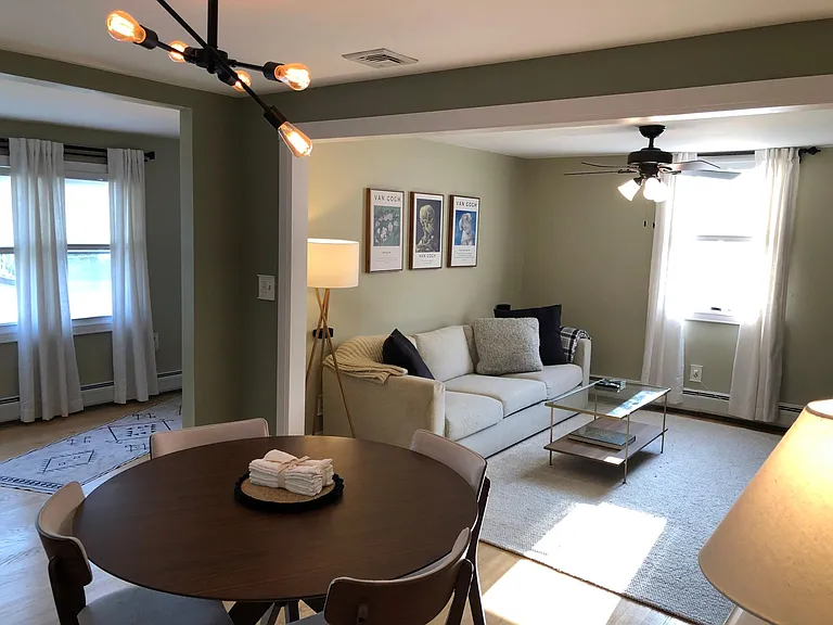 138 Cedar Ave — Photo 28