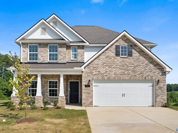 1901 Dawn Ct, Hartselle, AL 35640