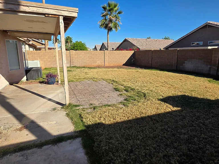 9163 W Davis Rd — Photo 22