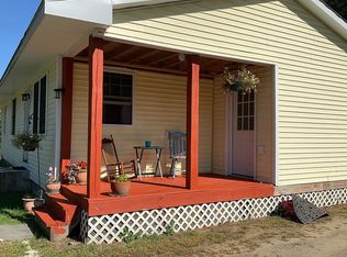 54 West St, Charlestown, NH 03603