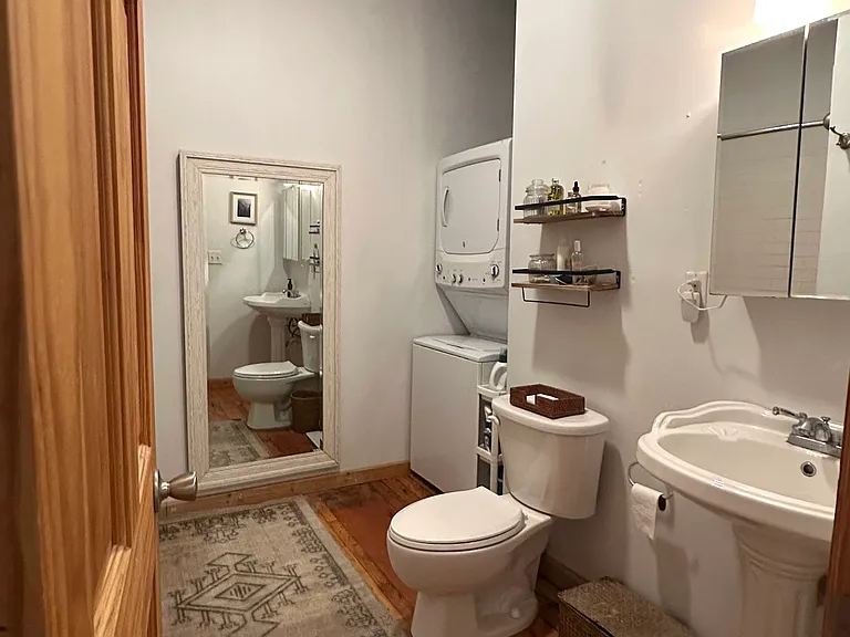 325 Lafayette St #4207 — Photo 9