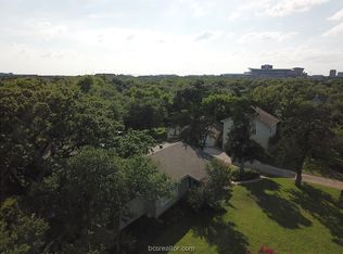 1004 S Dexter Dr, College Station, TX 77840