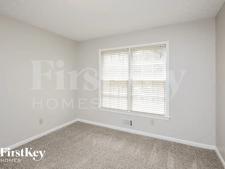 100 Timber Springs Way — Photo 11