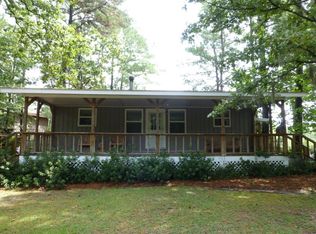 438 Landing Rd NE, Baxley, GA 31513