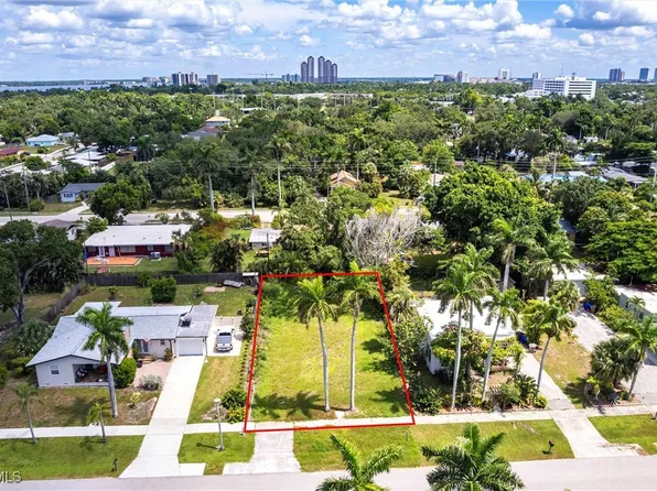 1709 Sunset Pl, Fort Myers, FL 33901