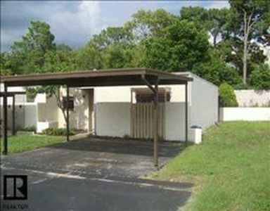 2200 Oak Wind Dr, Holiday, FL, 34691