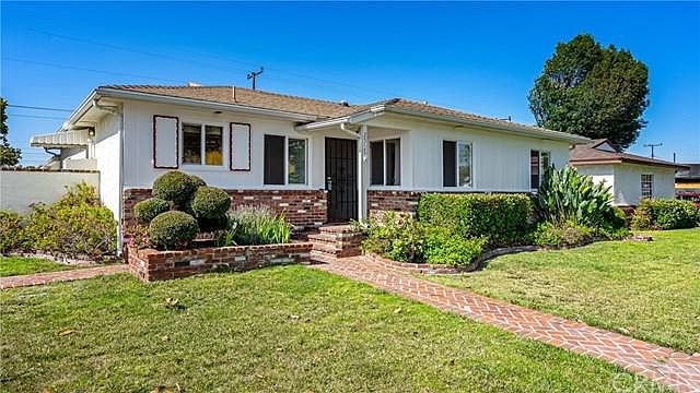 2nd image of 2517 W 180th Pl