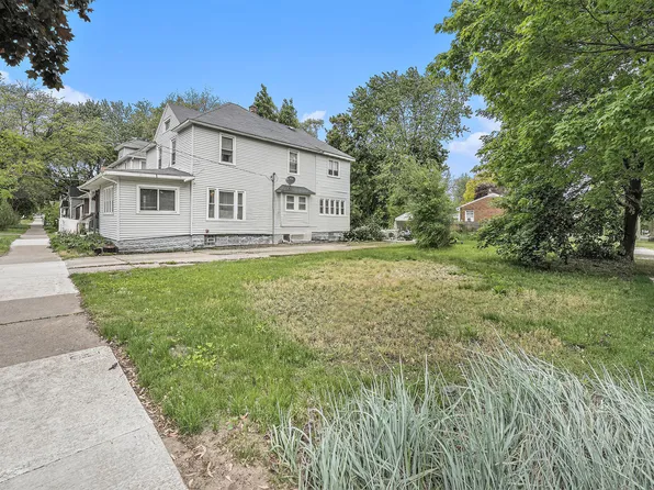 1107 11th St NW, Grand Rapids, MI 49504