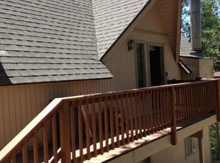 1086 Grass Valley Rd, Lake Arrowhead, CA 92352