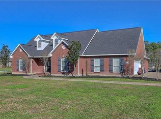 1557 Carl Lyons Rd, Sulphur, LA 70665