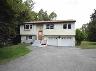 9 Stenger Ct, Wappingers Falls, NY 12590