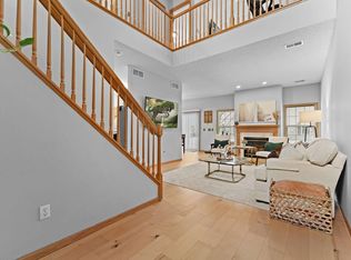 7395 Derby Ln, Shakopee, MN 55379