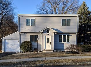 17 Pilch St, Bloomfield, NJ 07003