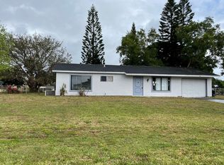 237 SW Cherry Hill Rd, Pt Saint Lucie, FL 34953