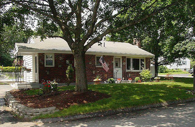 sweet neighborhood