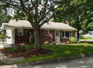 5 Pal Dr, Shrewsbury, MA 01545