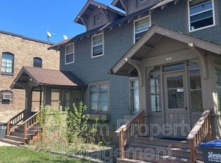 922 E 4th St, Duluth, MN 55805