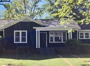 404 8th St S, Amory, MS 38821
