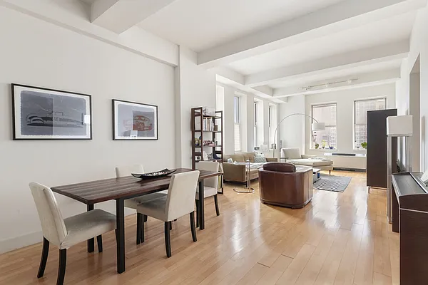 Rented by Compass | media 23