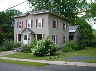 6 Warren Ave, Shelburne, MA 01370