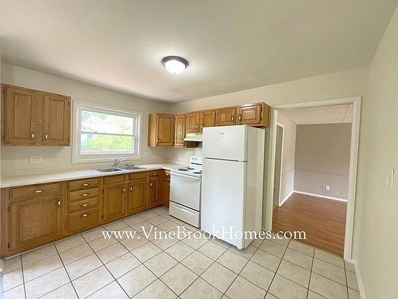 4th image of 7320 E 34th St