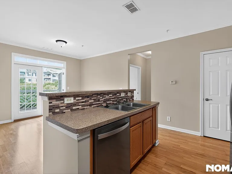 1975 Nocturne Dr #2302 — Photo 9