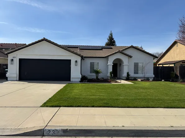 237 Aspen Ave, Fowler, CA 93625