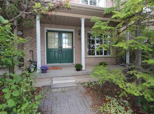 51 Forest Run Blvd, Vaughan, ON L4K5J7