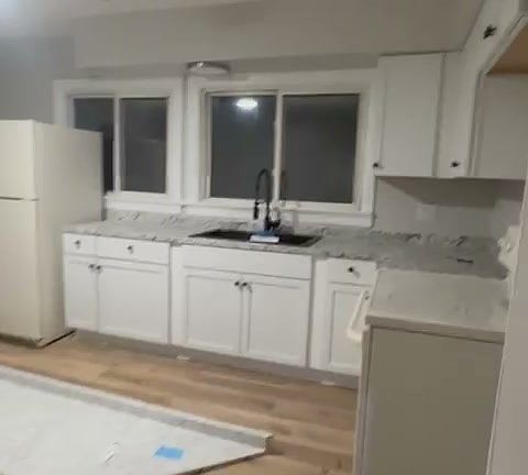5th image of 1116 E Taylor St