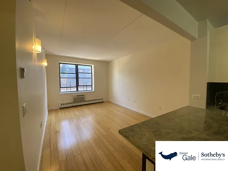 433 3rd Ave #2F — Photo 6
