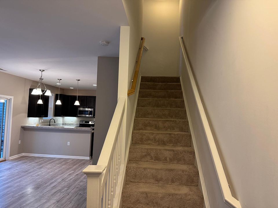 1st image of 1617 Brimington Ln