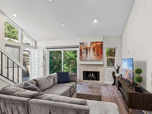 6228 Caminito Araya, San Diego, CA 92122