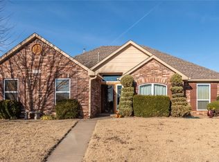 10703 E 118th Ct N, Collinsville, OK 74021